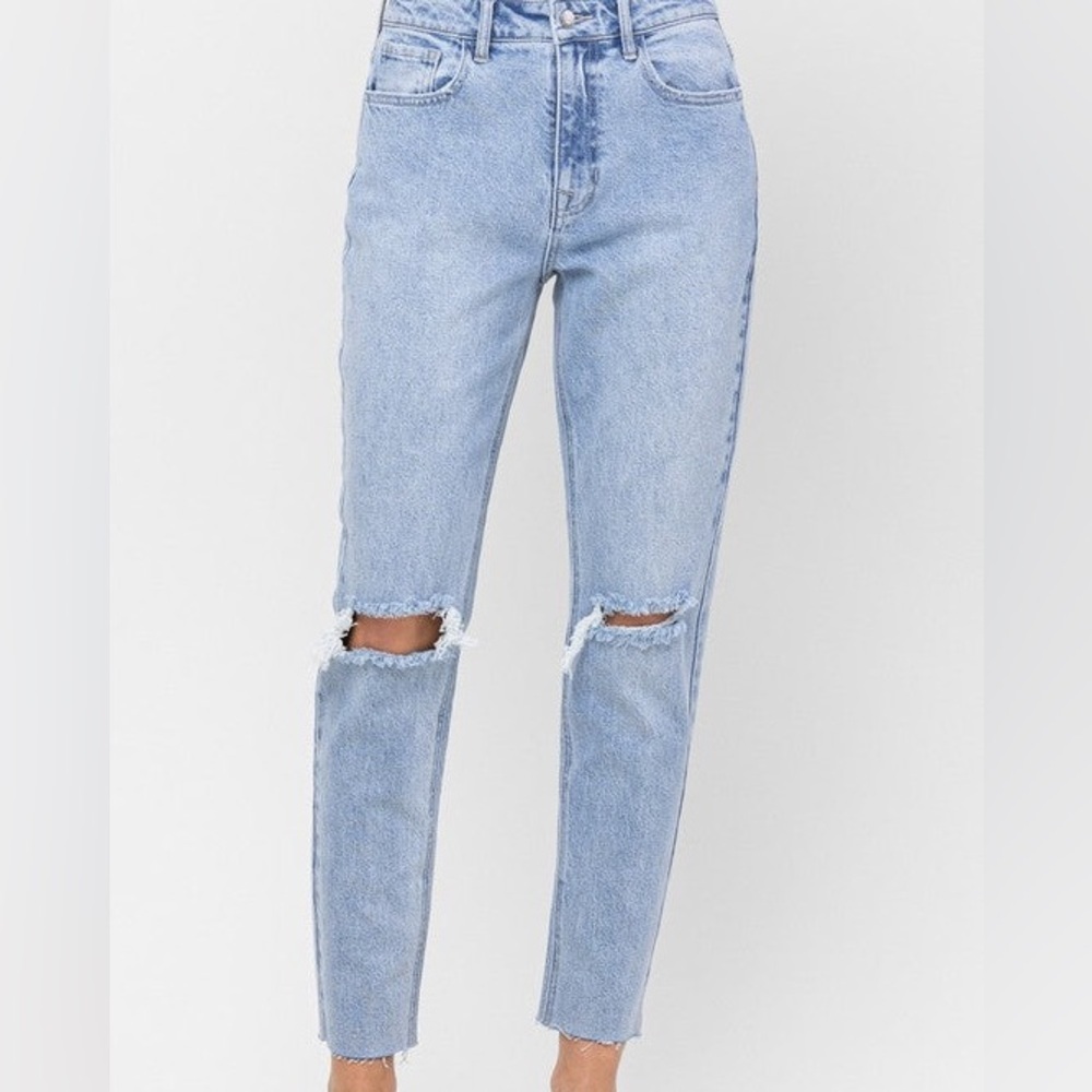NWT Jelly Jeans Light Acid Wash Raw Hem Distressed Knee Denim - 9